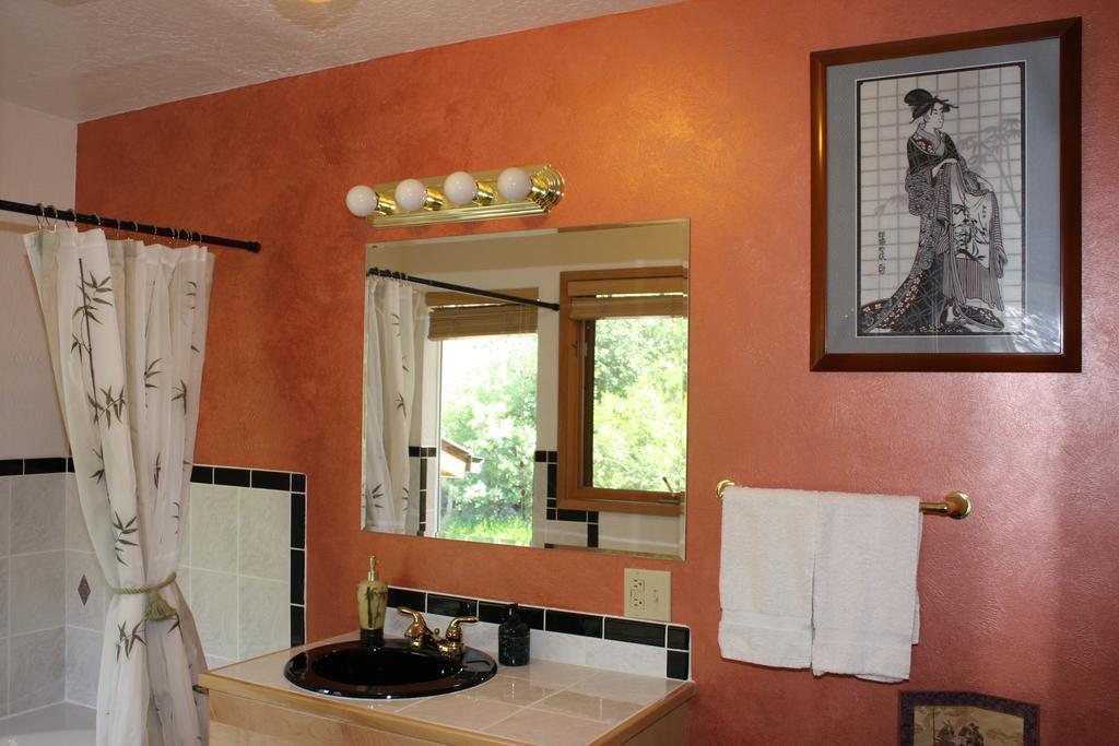 Blue Mountain Bed & Breakfast